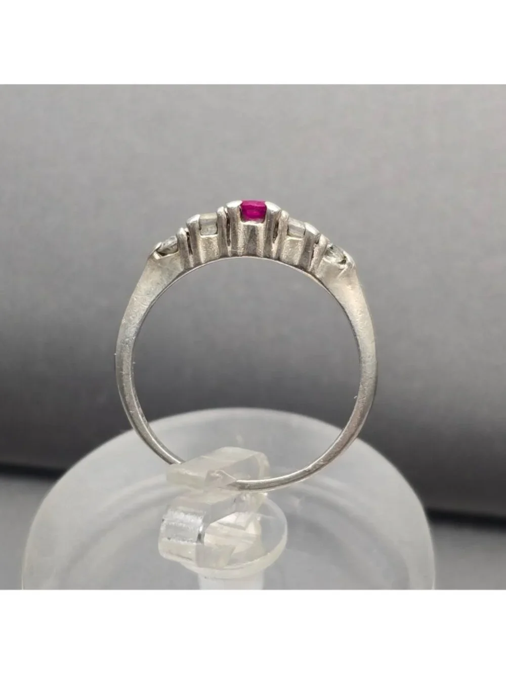Vintage Sterling Silver Ruby Crystal Tiered Ring Size 5.5 Five Stone Dainty Band - Picture 5 of 10